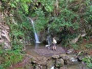 19 Valle di Carubbo, inizia un susseguirsi di cascate e di pozze-marmitte